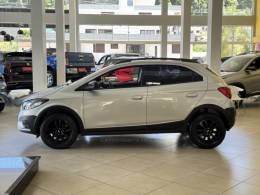 CHEVROLET - ONIX - 2019/2019 - Prata - R$ 69.900,00