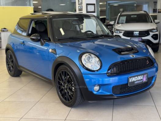 MINI - COOPER - 2010/2010 - Azul - R$ 73.900,00