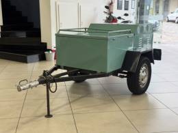 OUTRAS - REBOQUE - 1977/1977 - Verde - Sob Consulta