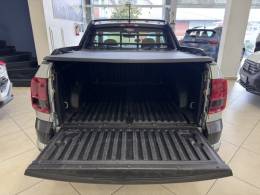 VOLKSWAGEN - SAVEIRO - 2016/2017 - Prata - R$ 74.900,00