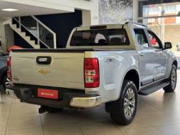 CHEVROLET - S10 - 2017/2018 - Prata - R$ 146.900,00