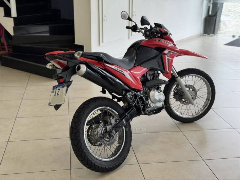 HONDA - NXR 160 - 2020/2020 - Vermelha - R$ 17.900,00