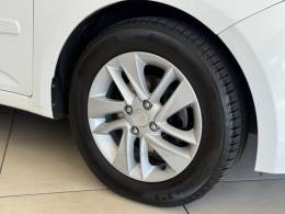 HYUNDAI - HB20S - 2013/2014 - Branca - R$ 55.900,00