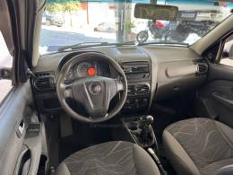 FIAT - SIENA - 2012/2013 - Prata - R$ 31.900,00