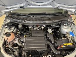 VOLKSWAGEN - SAVEIRO - 2016/2017 - Prata - R$ 74.900,00
