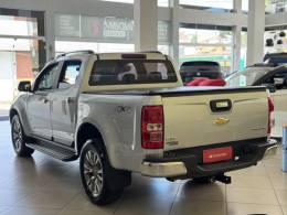 CHEVROLET - S10 - 2017/2018 - Prata - R$ 146.900,00