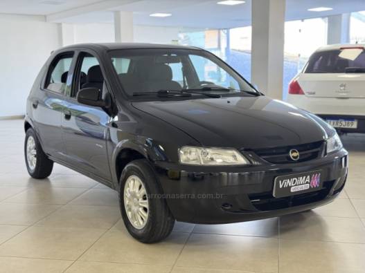 CHEVROLET - CELTA - 2003/2004 - Preta - Sob Consulta
