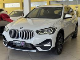 BMW - X1 - 2021/2022 - Branca - R$ 187.900,00