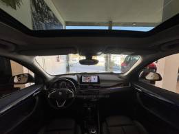 BMW - X1 - 2021/2022 - Branca - R$ 187.900,00