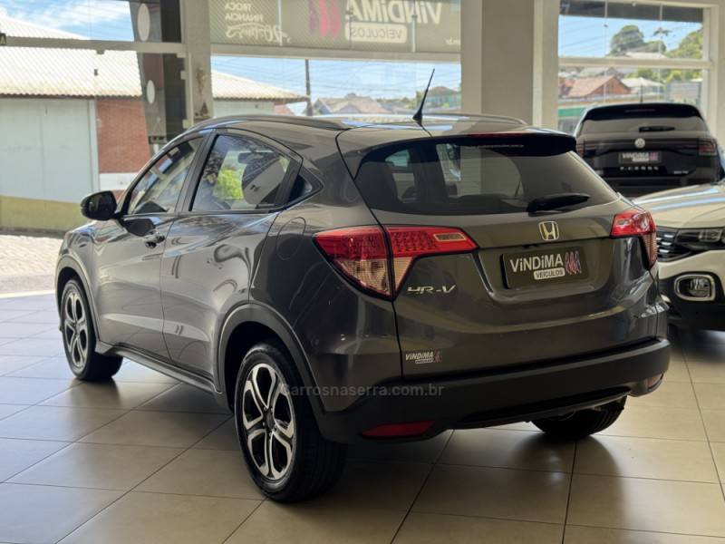 HONDA - HR-V - 2017/2018 - Cinza - Sob Consulta