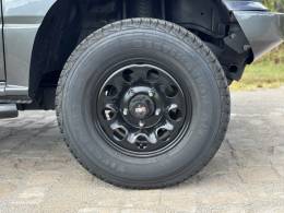 SUZUKI - VITARA - 1996/1997 - Cinza - R$ 48.900,00