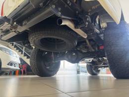 TOYOTA - HILUX - 2017/2017 - Branca - R$ 159.900,00