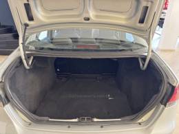FIAT - SIENA - 2012/2013 - Prata - R$ 31.900,00