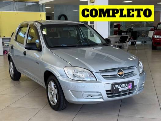 CHEVROLET - CELTA - 2010/2011 - Prata - R$ 28.900,00