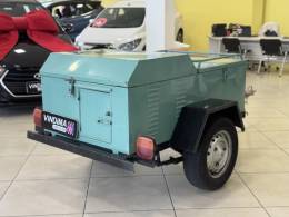 OUTRAS - REBOQUE - 1977/1977 - Verde - Sob Consulta