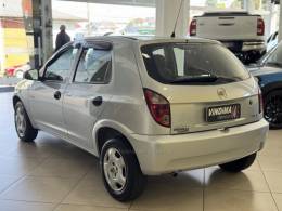 CHEVROLET - CELTA - 2010/2011 - Prata - R$ 28.900,00