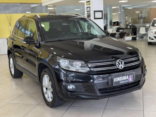 VOLKSWAGEN - TIGUAN - 2013/2013 - Preta - R$ 64.900,00