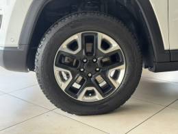 JEEP - COMPASS - 2017/2018 - Prata - R$ 104.900,00