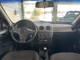 CHEVROLET - CELTA - 2010/2011 - Prata - R$ 28.900,00