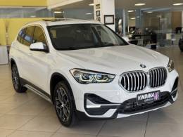 BMW - X1 - 2021/2022 - Branca - R$ 187.900,00
