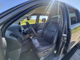 TOYOTA - HILUX - 2012/2013 - Cinza - R$ 119.900,00