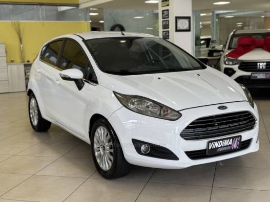 FORD - FIESTA - 2014/2014 - Branca - Sob Consulta