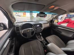 CHEVROLET - S10 - 2017/2018 - Prata - R$ 146.900,00