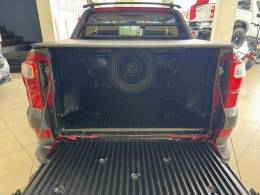 FIAT - STRADA - 2014/2015 - Vermelha - R$ 59.900,00